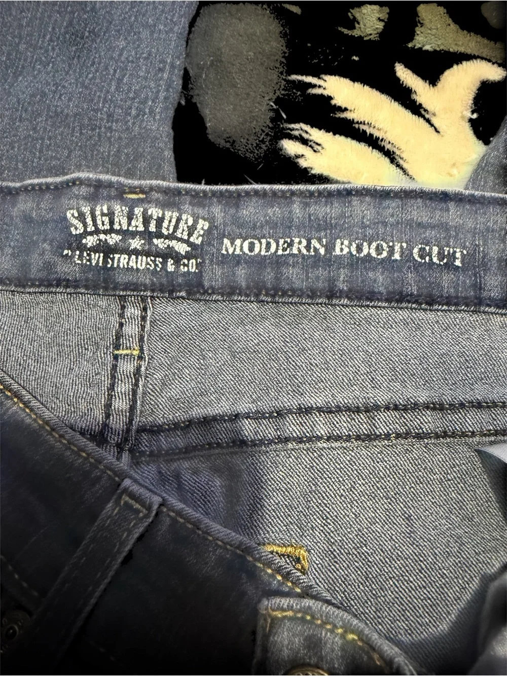 Levi’s Signature Strauss Dark Blue Bootcut Jeans, Size 31x34, Stretch, NWOT